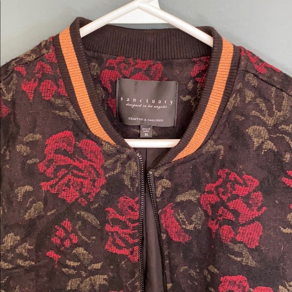 SOLD - Picture 4 of 4